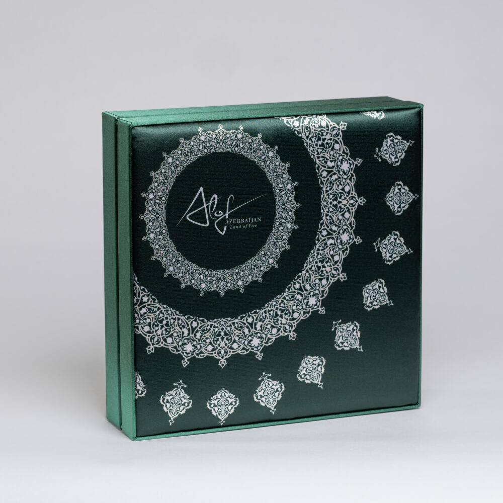 Silk Gift Box with National Ornaments